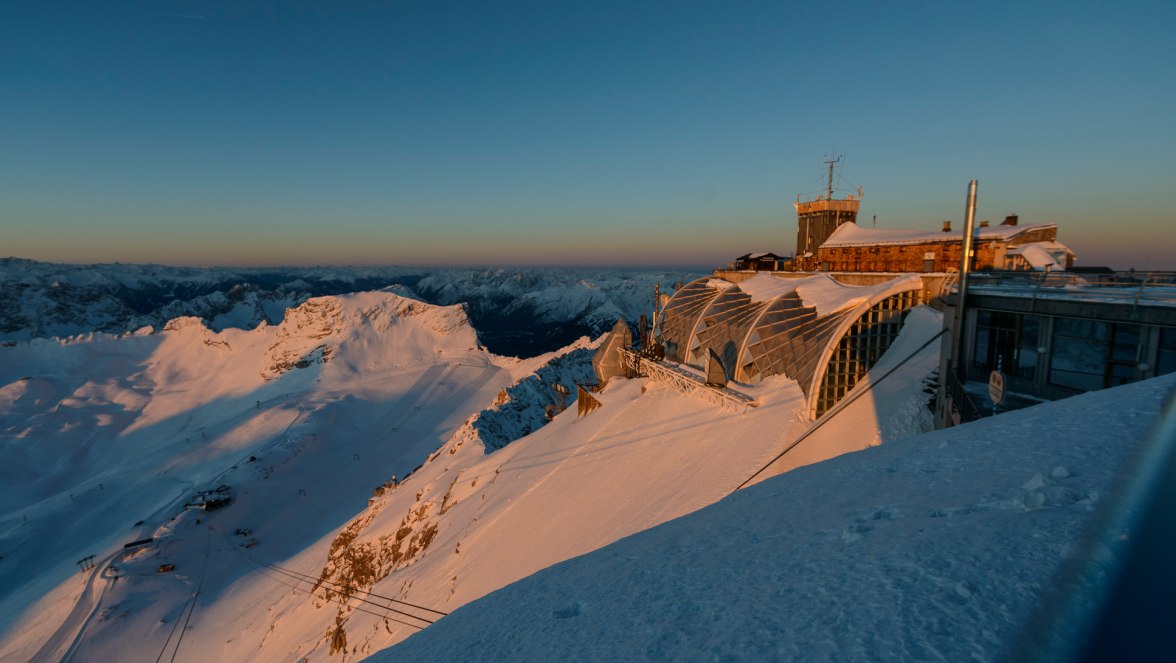 Zugspitze winterlich, © Tourist Information Grainau –W.Ehn