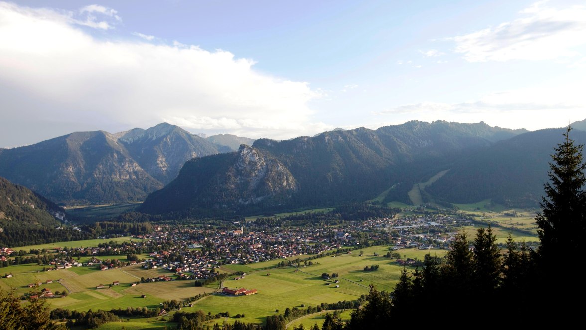 Oberammergau Aufacker, © Ammergauer Alpen GmbH - Foto: Florian Wagner