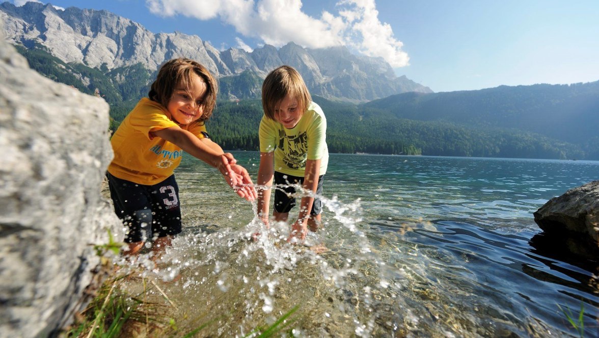 Badespass am Eibsee 1.jpg, © WOLFGANG EHN, WOLFGANG EHN      WWW.WOLFGANG-EHN.D