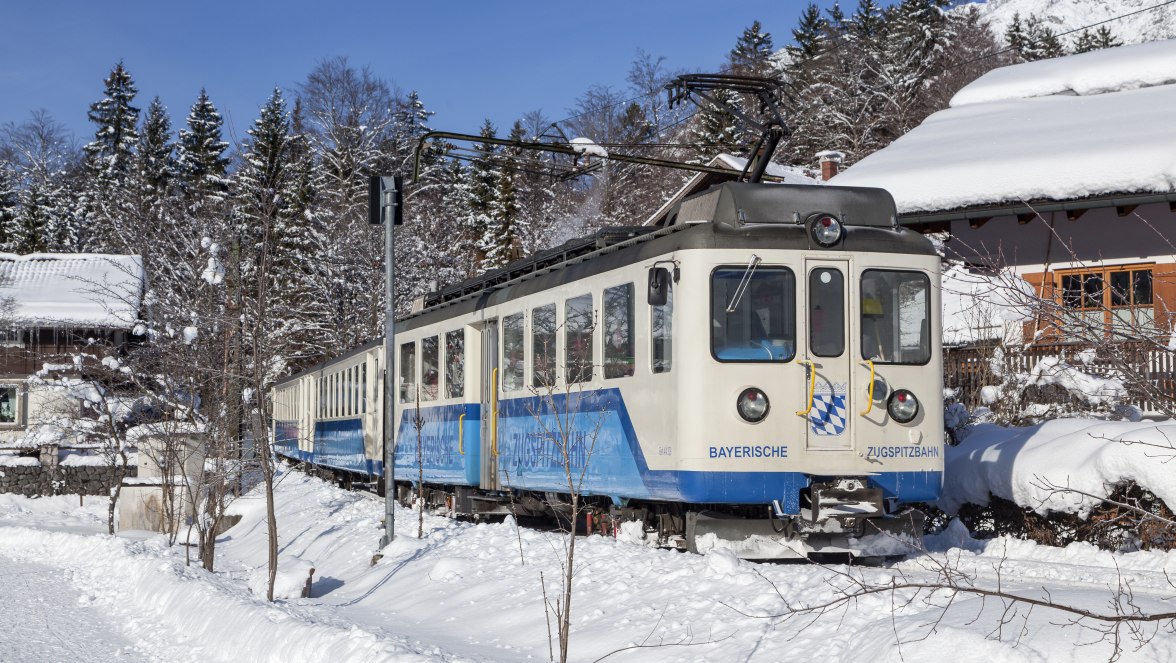 Zugspitzzahnradbahn im Winter, © Tourist-Information Grainau - Foto Bäck